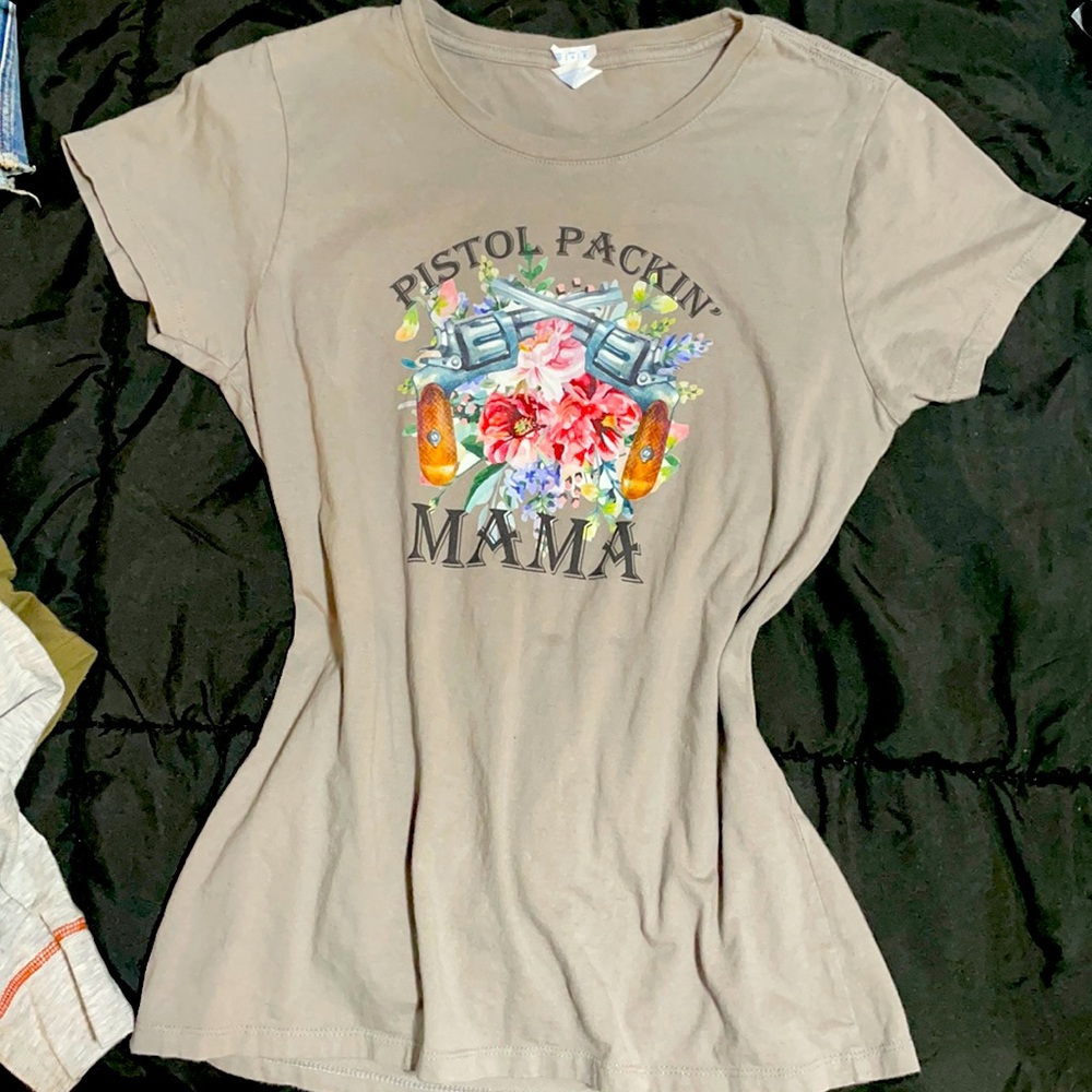 Mama Graphic Tee - Small